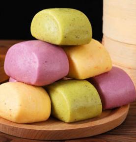 Mini-petit pain cuit à la vapeur aux légumes
