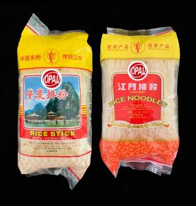 Bâtonnets et nouilles de riz haut de gamme